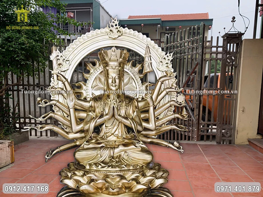 Hình ảnh gương mặt ngài Chuẩn Đề